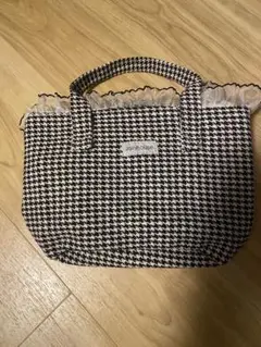 Item thumbnail for item 00a0272a-414d-46e2-b34d-bad19184297a