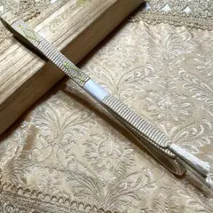 着物-帯締め783 【正絹】平組 薄生成×若草色 刺繍入り 上品 和装小物