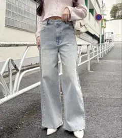 ビジュー付きワイドデニム ブルー XS ナイスクラップのサムネイル