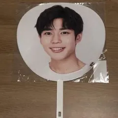 【新品未使用・未開封】なにわ男子 長尾謙杜 うちわ 勝たん魂