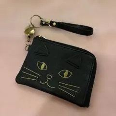 ネコ刺繍 定期入れ パスケース リール付き 黒 ICカード 猫 ねこ