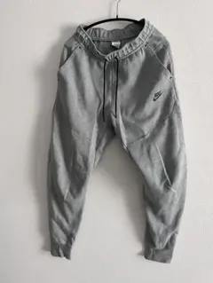 nike ジョガーパンツ