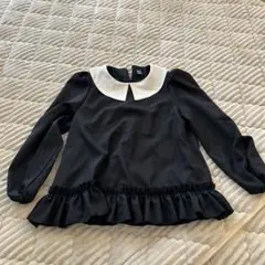 FRUFL 黒い長袖ブラウス 白い襟付き