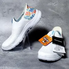 【人気希少デザイン】新品 スケッチャーズ【23.5】SLIP-INS スニーカー