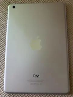 Apple iPad シルバー 本体 - メルカリ