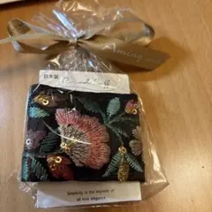 Item thumbnail for item 917b2a98-1d74-46fd-9e91-a1ce9459e4da