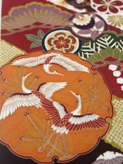 京友禅　はぎれ〈6083〉鶴　雪輪　桜　菊　宝物　赤地模様　着物kimono