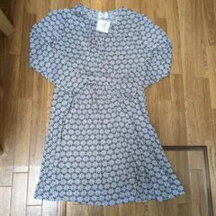 花柄長袖マタニティワンピース Lサイズ新品