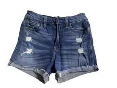 Hollisterダメージショートパンツ