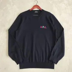 美品　A.P.C.　刺繍ロゴ　ハイゲージ　クルーネックニットセーター　Lサイズのサムネイル