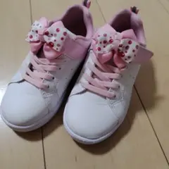 スニーカー　靴　19cm　リボン　ホワイト　ピンク　西松屋のサムネイル