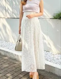 【1週間お値下げ】MERCURYDUO フラワーレースハイウエストフレアスカート