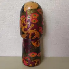 関口としお　創作こけし　アンティーク　秀逸　美品　優美　人形 関口としお 創作こけし アンティーク 秀逸 美品 優美 人形 - メルカリ