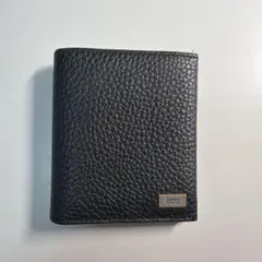 k*3様 TAKEO KIKUCHI ブラック 二つ折り財布