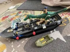 LEGO 恐竜付きボートセット