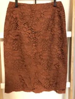 ブラウンレース膝丈タイトスカート