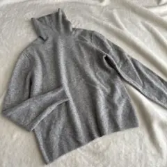 UNIQLO カシミヤ100% タートルネックセーター グレー