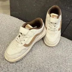 Item thumbnail for item f5f85f53-d0ed-4ded-82a0-619f65a3d67a