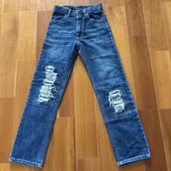 BOBSON⭐︎ダメージ加工 デニムパンツ　130のサムネイル