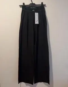 い*ご様 新品　OHGA オーガ　STRAIGHT PANTS ネイビー い*ご様 新品 OHGA オーガ STRAIGHT PANTS ネイビー - メルカリ