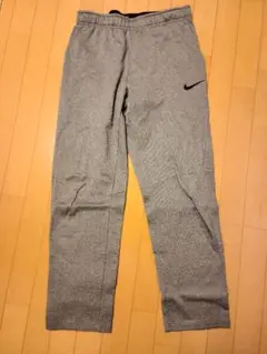 Nike DRI-FIT グレー パンツ Lサイズ