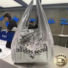 レア⭐︎adidas 韓国限定！エコバッグ！シルバー　ソンス店購入品　プレゼント◎ レア⭐︎adidas 韓国限定！エコバッグ！シルバー ソンス店購入品