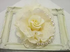 【新品】コサージュ 1,000円 キャンペーン 卒業式 入学式 結婚式 ホワイト