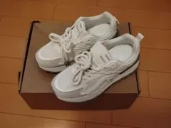 ホワイト スニーカー サイズ38