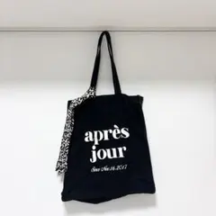 アプレジュール スカーフ付きキャンバスバッグ ブラック