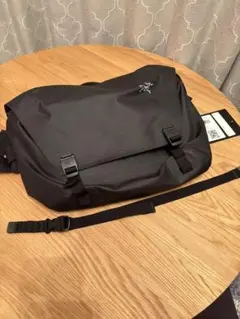 2026年最新】ARC'TERYX カラー：ブラック系 メンズ メッセンジャー