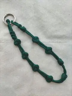 パラコード スマホストラップ ハンドストラップ かばんのチャームにも