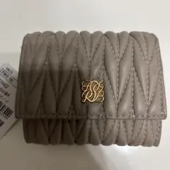 キルティング 三つ折り財布