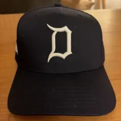 ベースボールキャップ ネイビー Dロゴ