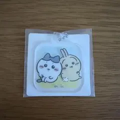 ちいかわ アクリミニ アクリルキーチェーン３　　ハチワレとうさぎ