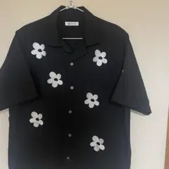 tk. TAKEO KIKUCHI フラワー刺繍 半袖シャツのサムネイル