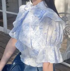 b*u様 Areeam リボンブラウスのサムネイル