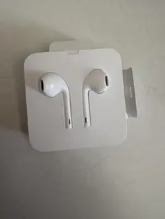 Lightning接続 ホワイト有線イヤホン