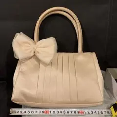 【結婚式用】ハンドバック　可愛い　白　リボン取り外し可能