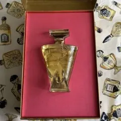 新品未開封♥︎ゲラン　シャンゼリゼ　パルファム　香水　30ml 希少　廃盤のサムネイル