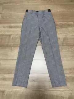 UNIQLO アンクルパンツ　美脚　スラックス　S