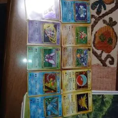 y*y様 ポケモンカード 旧裏面 3犬 7枚セット - メルカリ