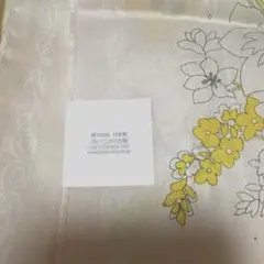 NINA RICCI 花柄スカーフ　ハンカチ