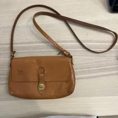 IL BISONTE レザー ショルダーバッグ ブラウンのサムネイル