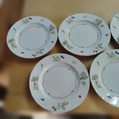 ス*プ様 Noritake花柄装飾の皿 5枚セット