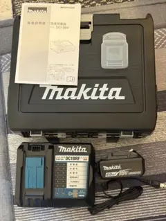 マキタ18V急速充電器DC18RFバッテリーBL1860B6.0Ahケースセット - メルカリ
