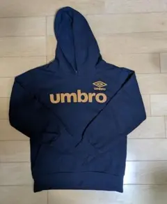 umbro ネイビー フード付きトレーナー M　裏起毛