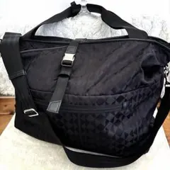 【美品】カナナプロジェクト モノグラムd ショルダーバッグ 黒 紐2way 旅行
