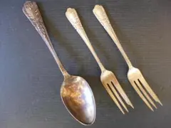 Item thumbnail for item 90b6c0e8-2cb3-40a7-92e6-d4e2f12a5c08