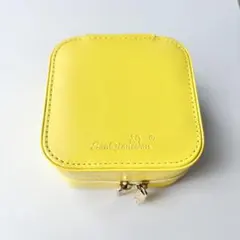 Item thumbnail for item 4b9e752f-82ec-4a80-a9a2-6858a4fc46f8