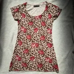 美品 セシルマクビー ニットミニワンピース ピンク ヒョウ柄 総柄 バラ柄